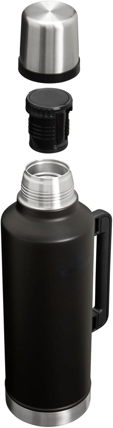 imageStanley Classic Legendary Vacuum BottleBlack 20