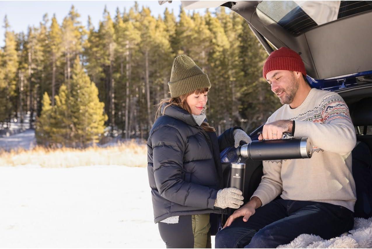 imageStanley Classic Legendary Vacuum BottleBlack 20