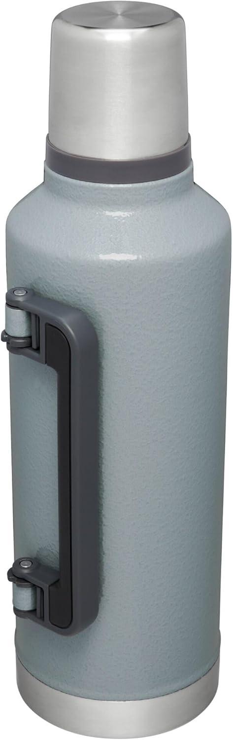 imageStanley Classic Legendary Vacuum BottleHammertone Silver