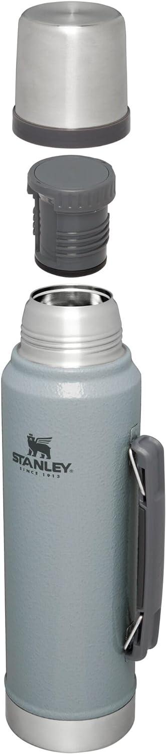 imageStanley Classic Legendary Vacuum BottleHammertone Silver