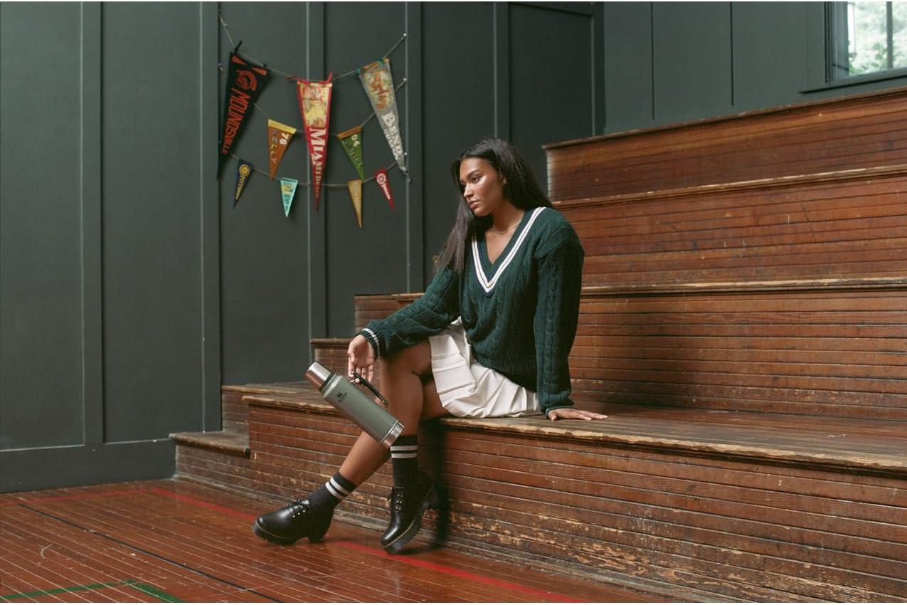 imageStanley Classic Legendary Vacuum BottleMatte Black