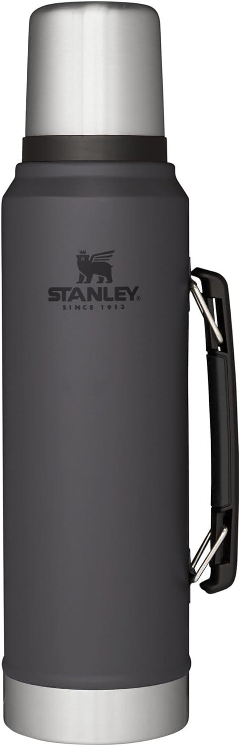 imageStanley Classic Legendary Vacuum BottleMatte Black