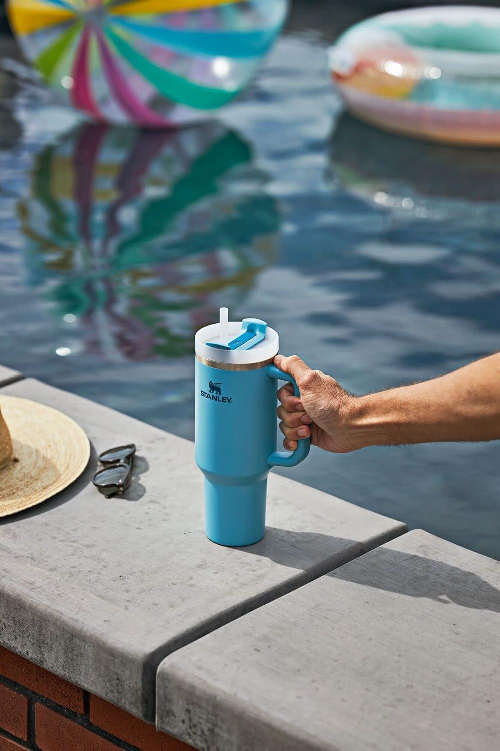 imageSTANLEY Quencher H20 FlowState Stainless SteelPool