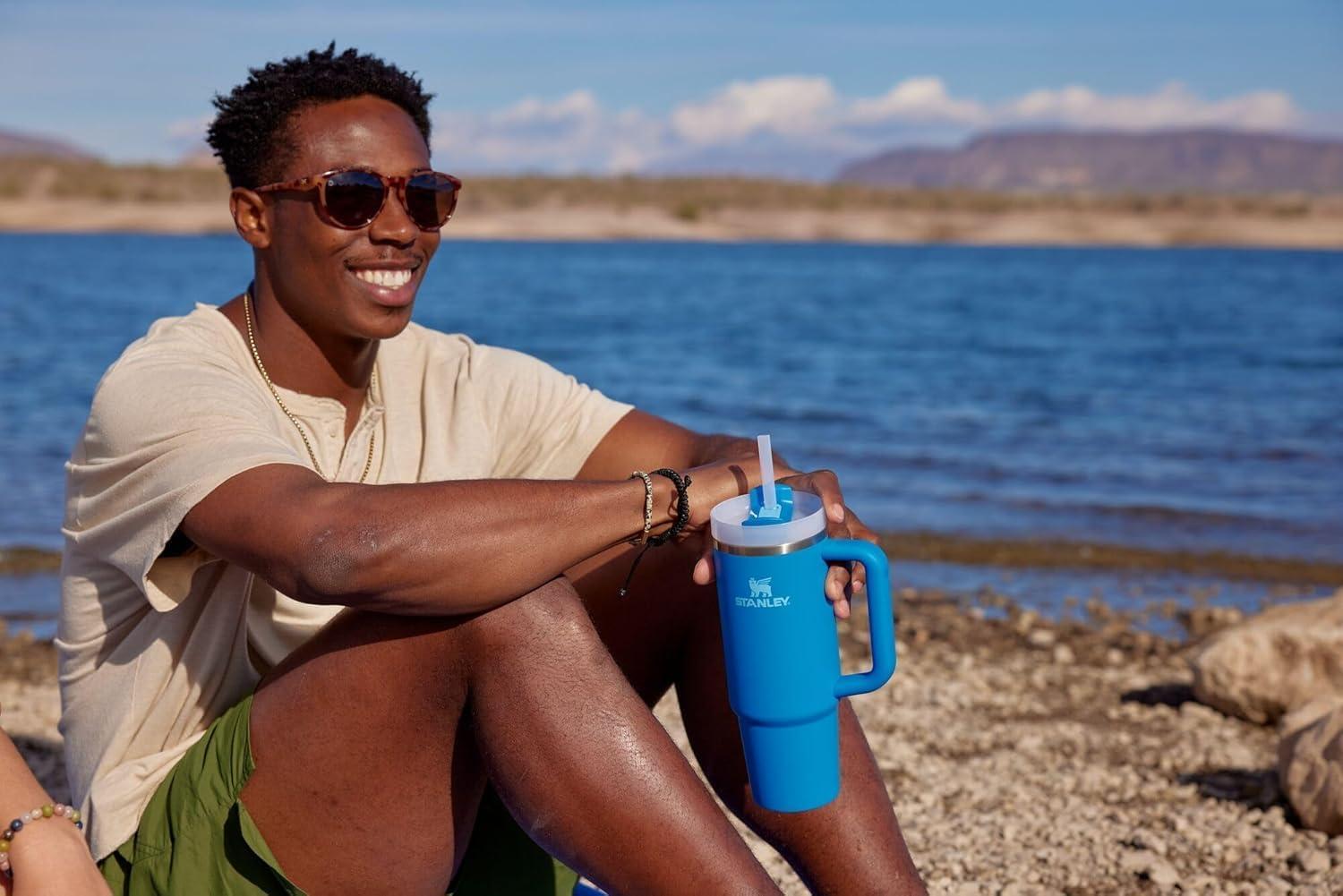 imageSTANLEY The Quencher H20 FlowState Tumbler Box 30 oz 089 L Slate Blue DriftAzure