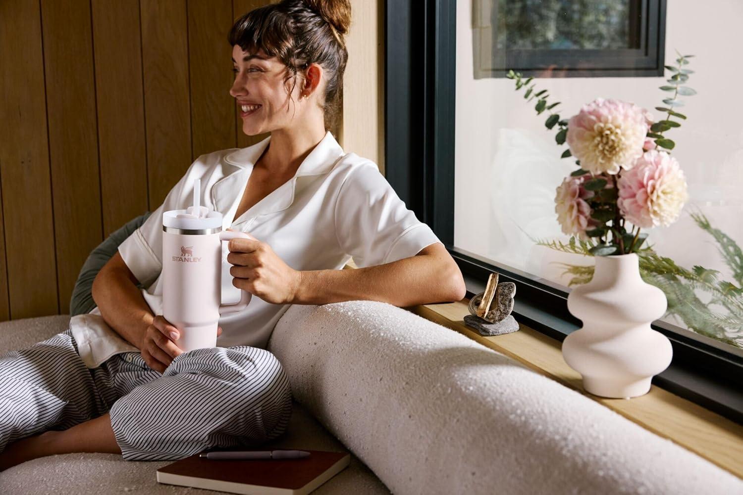 imageSTANLEY The Quencher H20 FlowState Tumbler Box 30 oz 089 L Slate Blue DriftBlue Sky