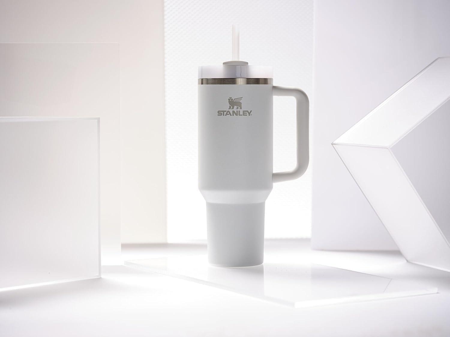 imageSTANLEY The Quencher H20 FlowState Tumbler Box 30 oz 089 L Slate Blue DriftFrost