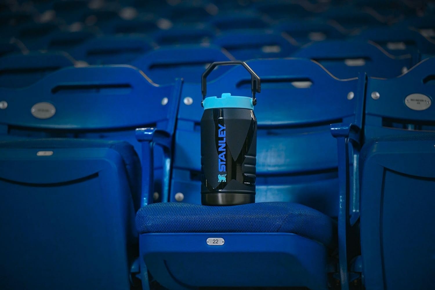 image:imageSTANLEY IceFlow 20 Flip Straw Tumbler 30 oz Champagne PlusCaitlin Clark Blacktop