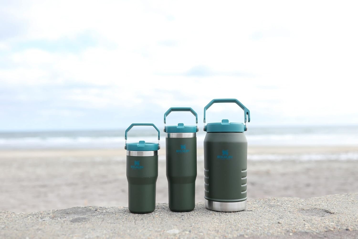 image:imageSTANLEY IceFlow 20 Flip Straw Tumbler 30 oz Champagne PlusSpirulina