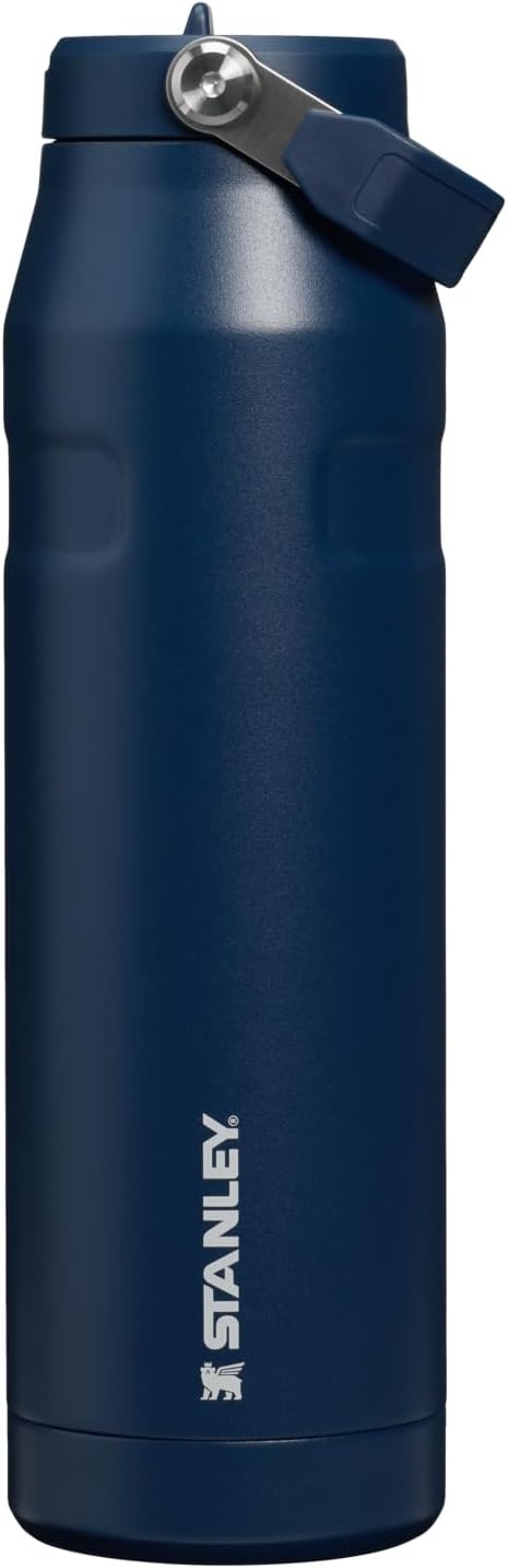 image:imageSTANLEY IceFlow Flip Straw 20 Bottle 24 oz Blue Dream GradientDark Navy