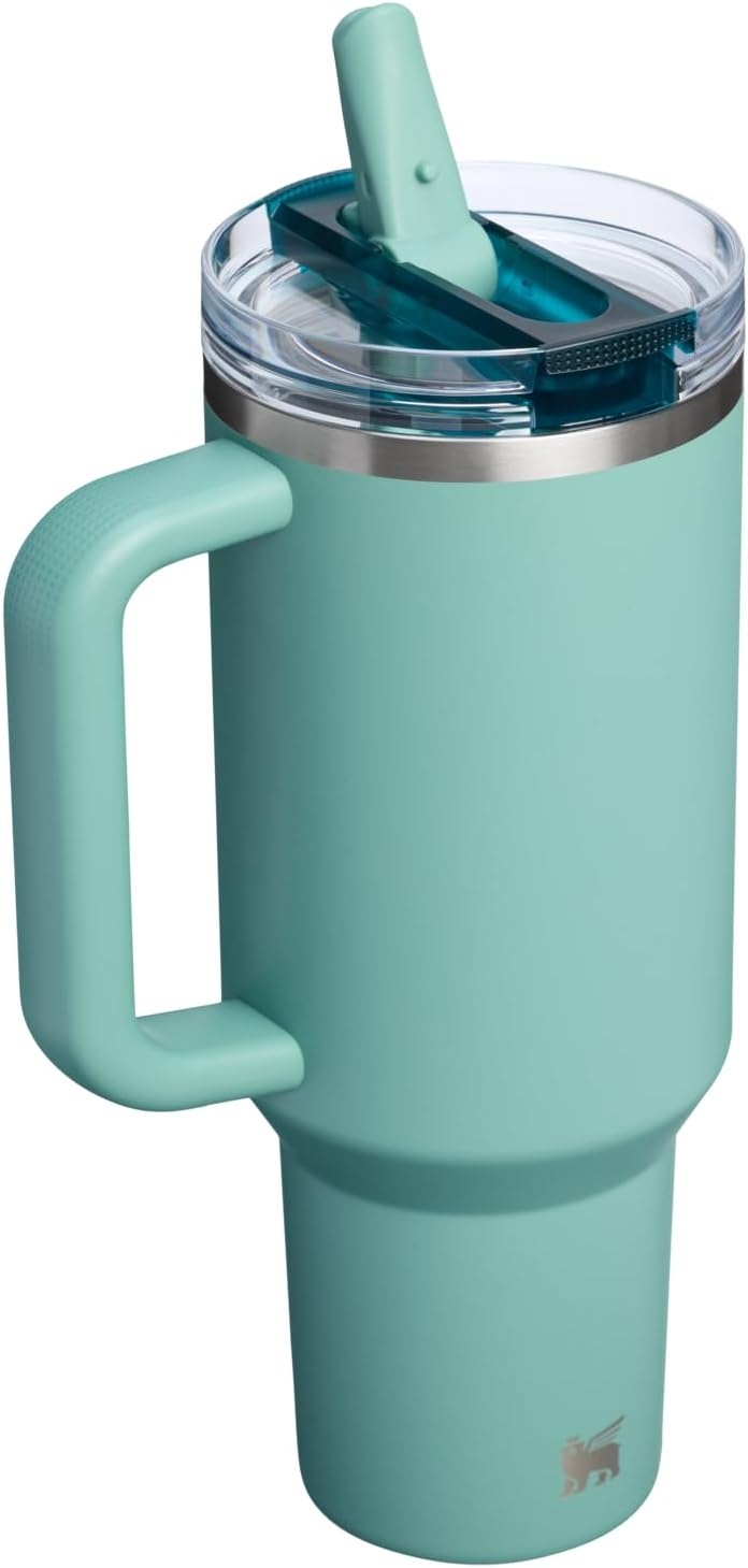 image:imageSTANLEY Quencher ProTour Flipstraw Tumbler 40 oz Pacific HypergripVerde primavera