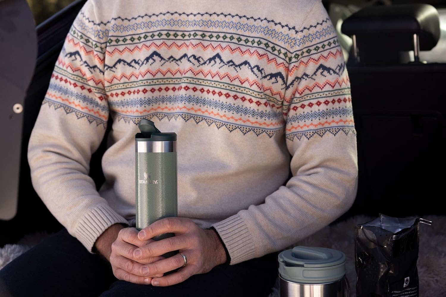 image:imageSTANLEY Transit Flip Top Mug 16 oz Blossom PlaidBlack