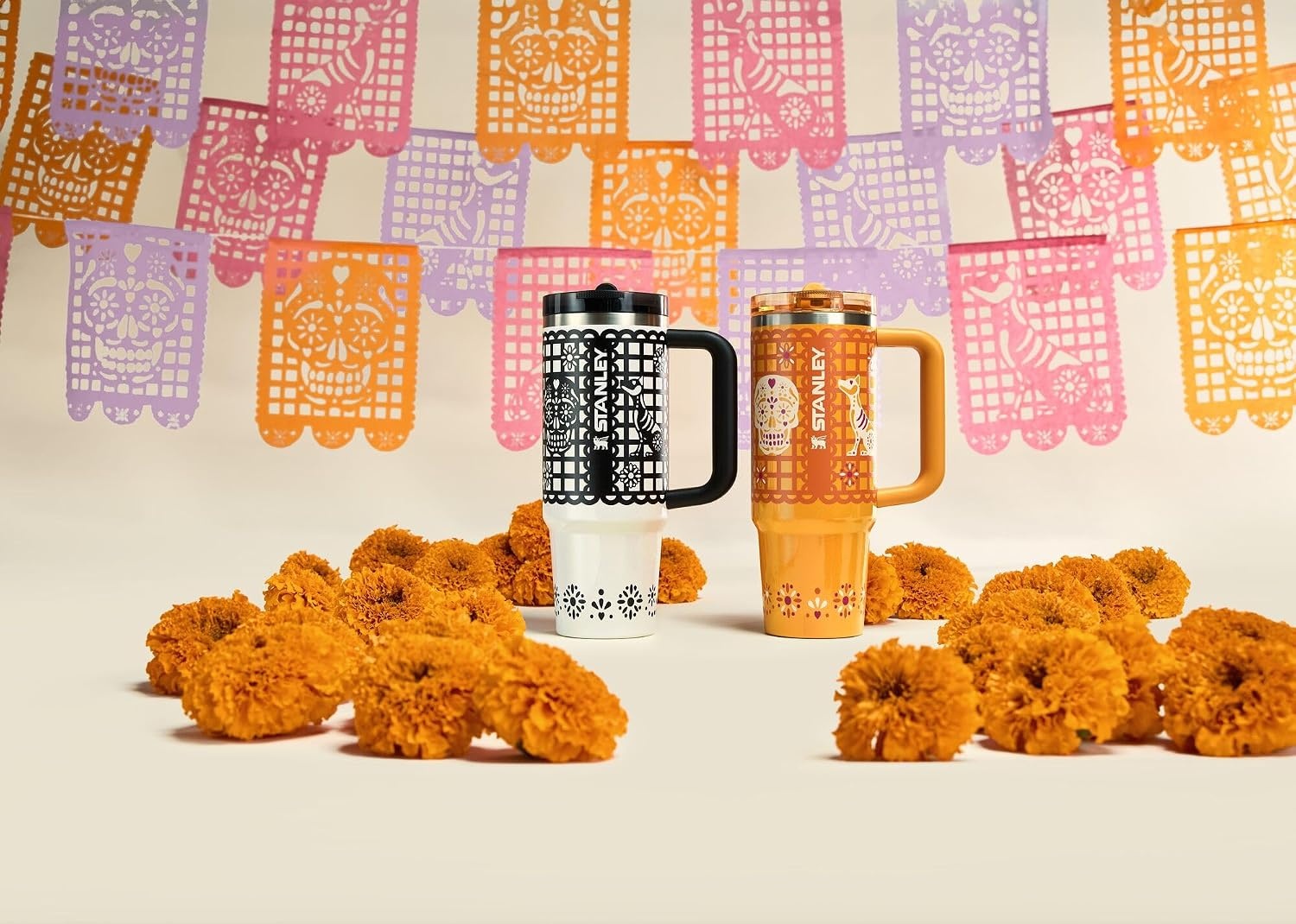 image:imageSTANLEY Quencher ProTour Flipstraw Tumbler 20 oz Marigold Papel PicadoMarigold Papel Picado