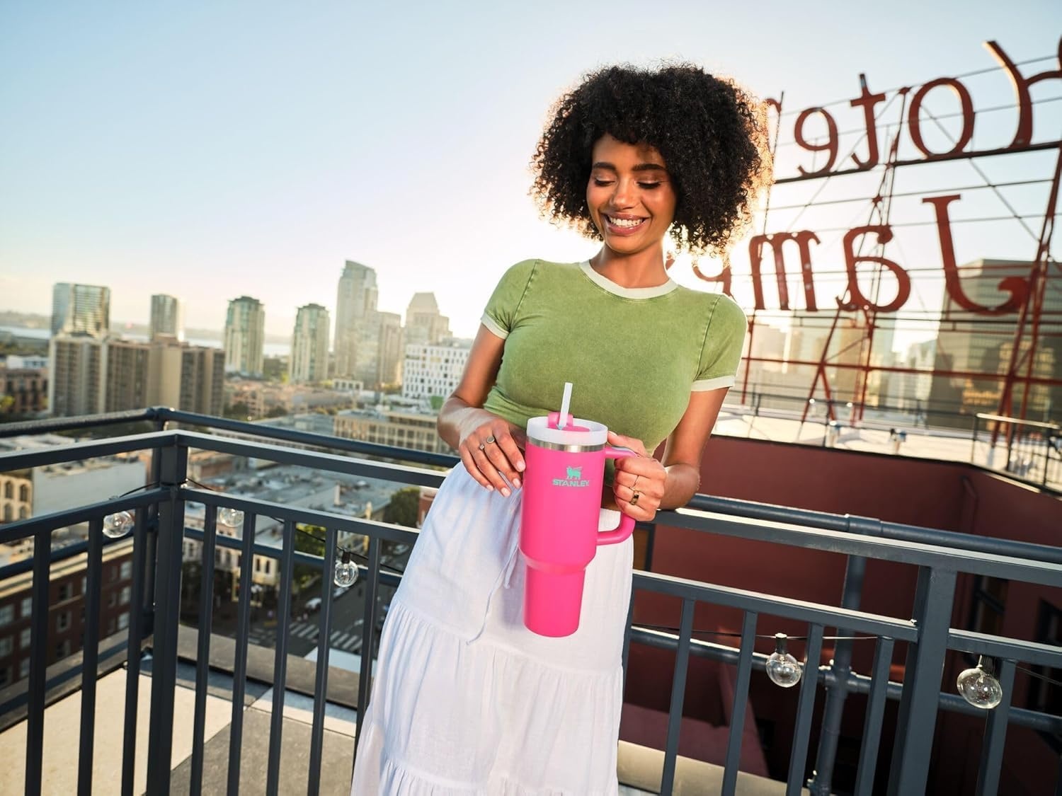 image:imageSTANLEY Halloween Quencher H20 Flow State Tumbler 20 oz Black MagicPassion Pink